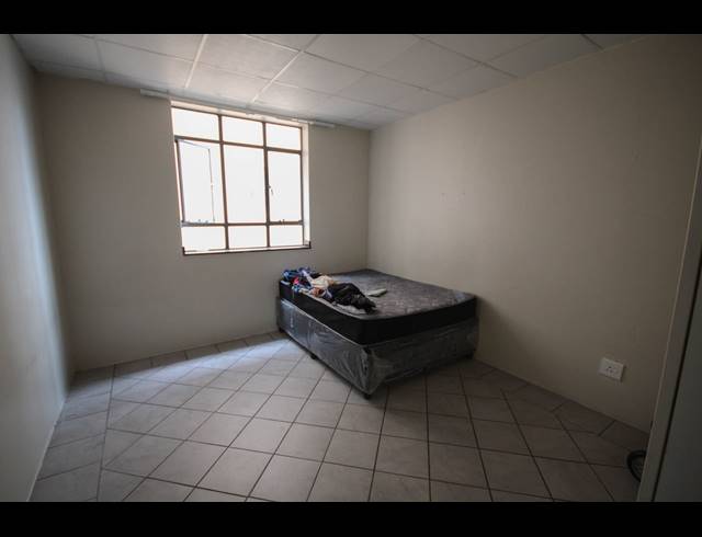 2 BEDROOM APARTMENT FOR SALE IN DURBAN CENTRAL
